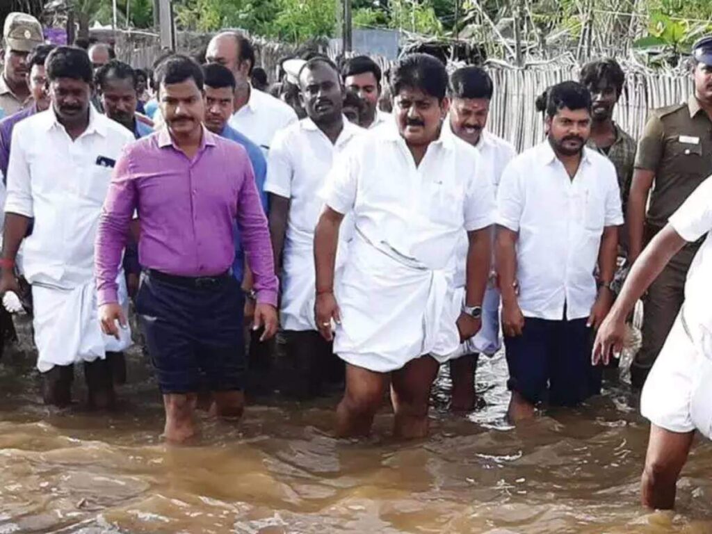 നടിയെ-ബലാത്സംഗം-ചെയ്ത-സംഭവം;-തമിഴ്നാട്-മുൻ-മന്ത്രിയെ-അറസ്റ്റ്-ചെയ്തു