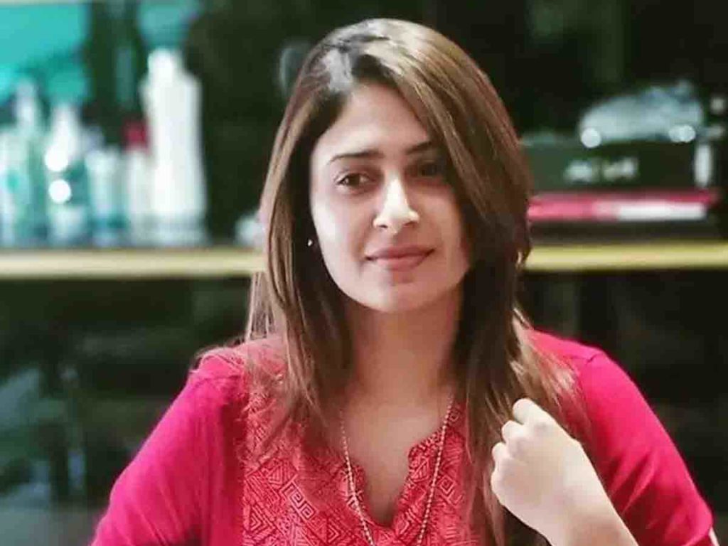 പരാതിയുമായി-എത്തുന്ന-സ്ത്രീകളെ-സിഐ-അക്ബർ-ചൂഷണം-ചെയ്യുന്നു;-ആരോപണവുമായി-ആയിഷ-സുൽത്താന