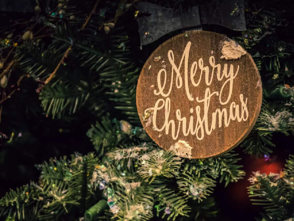 christmas-2022:-പ്രിയപ്പെട്ടവർക്കായി-ക്രിസ്തുമസ്-സന്ദേശങ്ങളും-ആശംസകളും-അയക്കാം
