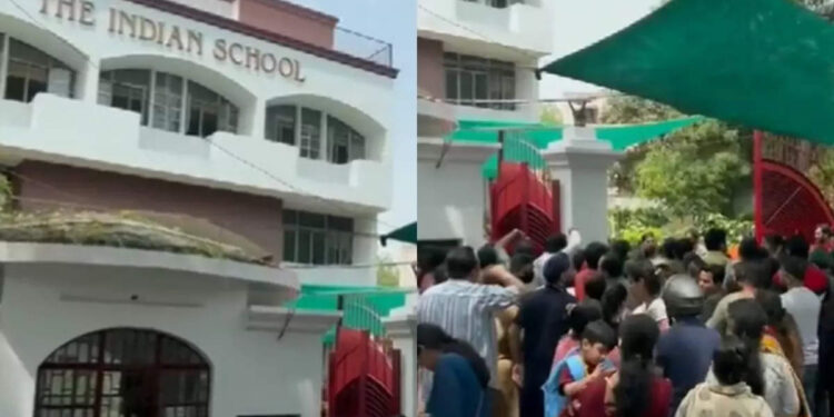 ‘ബോംബ്-വെച്ചിട്ടുണ്ട്’;-സ്കൂളിലേക്ക്-ഇമെയിൽ-സന്ദേശം;-വിദ്യാർഥികളെ-ഒഴിപ്പിച്ചു
